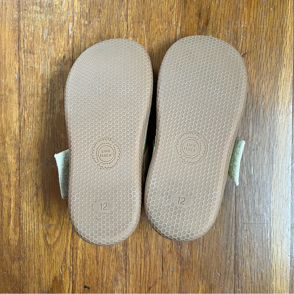 Livie & Luca Green Canvas Mary Jane Shoes - Picture 6 of 7